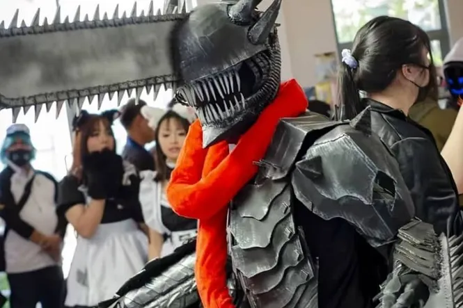 The Cardboard Cosplay Breakthrough. Transforming Trash