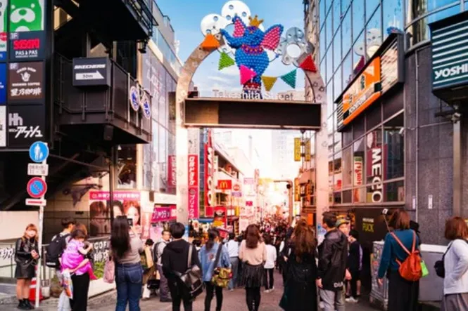 Dressing the Fantasy: A Dive into Japan Cosplay