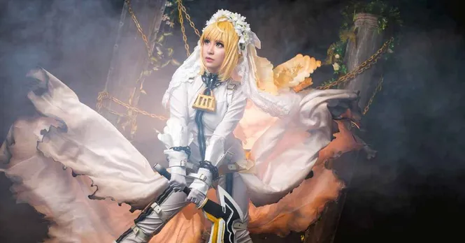 Pose Like a Pro for Cosplay Photoshoots