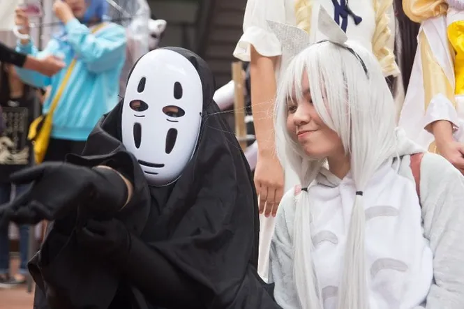 Narcissists Who Prey on the Community