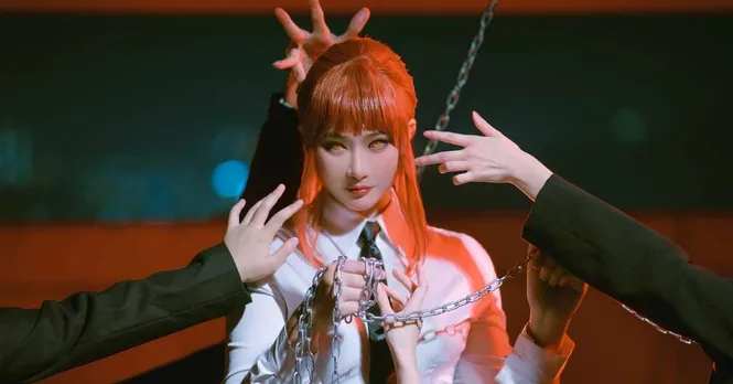 Pose Like a Pro for Cosplay Photoshoots