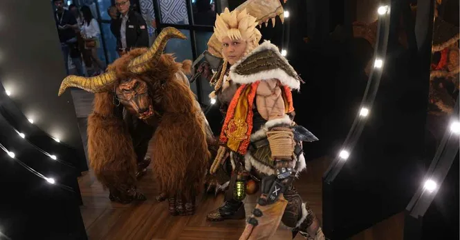 Pose Like a Pro for Cosplay Photoshoots